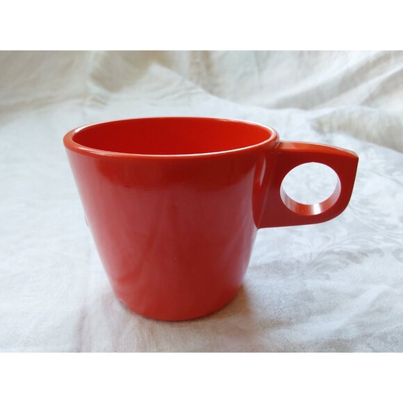 Set of red melamine coffee mugs Beaufort Canada 8 Oz camping picnics outdoors - Picture 2 of 8